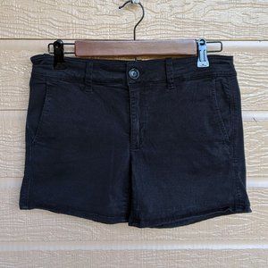 AEO Black Mid-Rise Stretch Twill Midi Shorts 8R